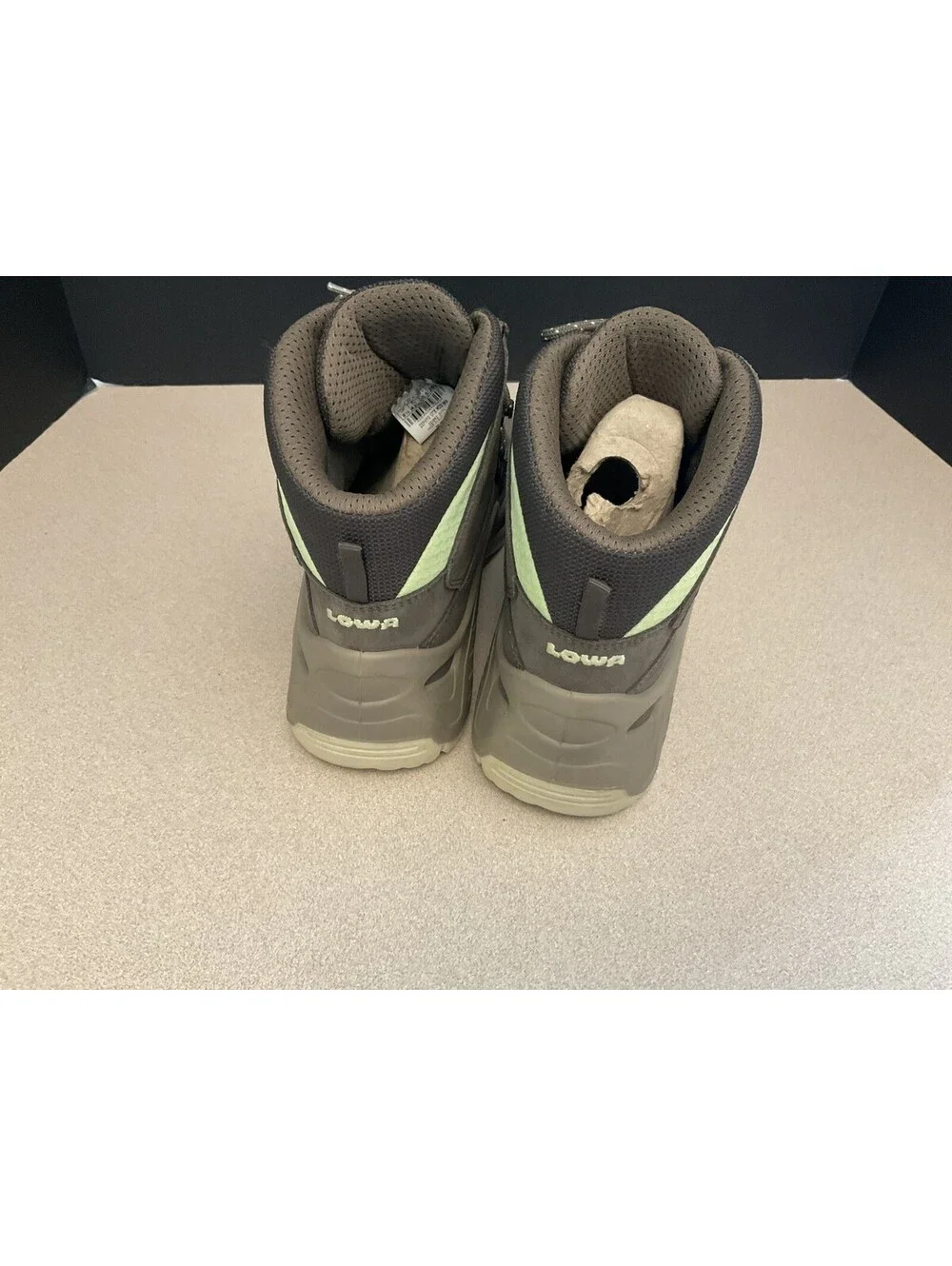Womens Lowa Zephyr Mid GTX Gore-Tex Hiking Boots. Size 10.5. Nice Boots!!!